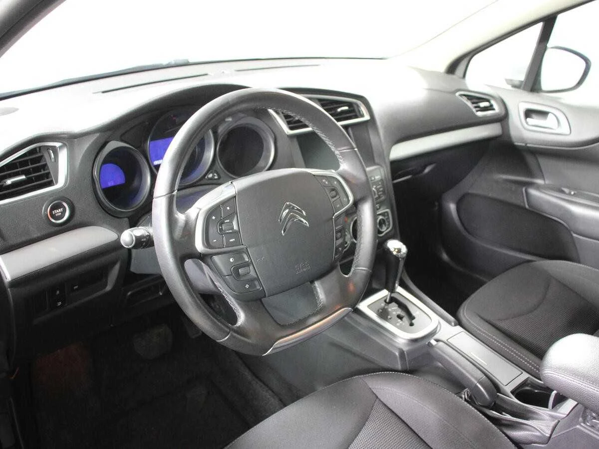 CITROEN C4, Белый, 2014, Автоматическая, 150 л.с., цена от 556 800 руб.
