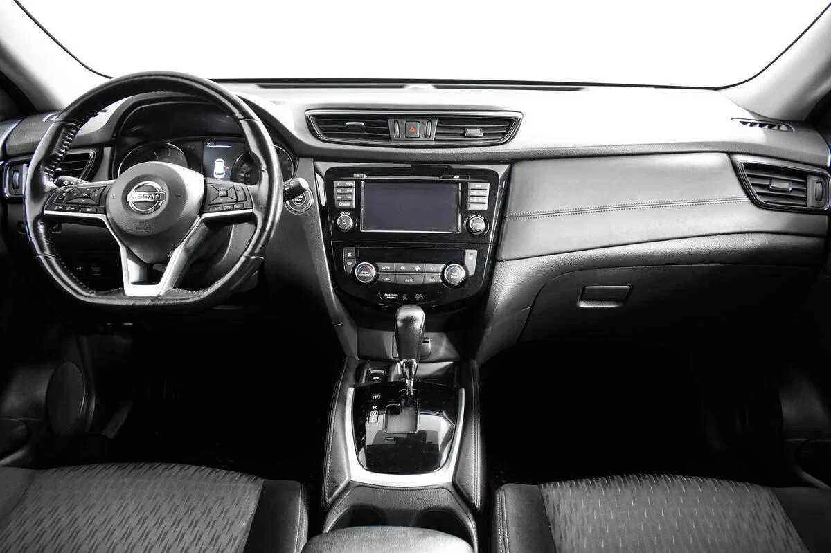 Nissan X-Trail, Белый, 2018, Вариатор, 144 л.с., цена от 1 472 000 руб.