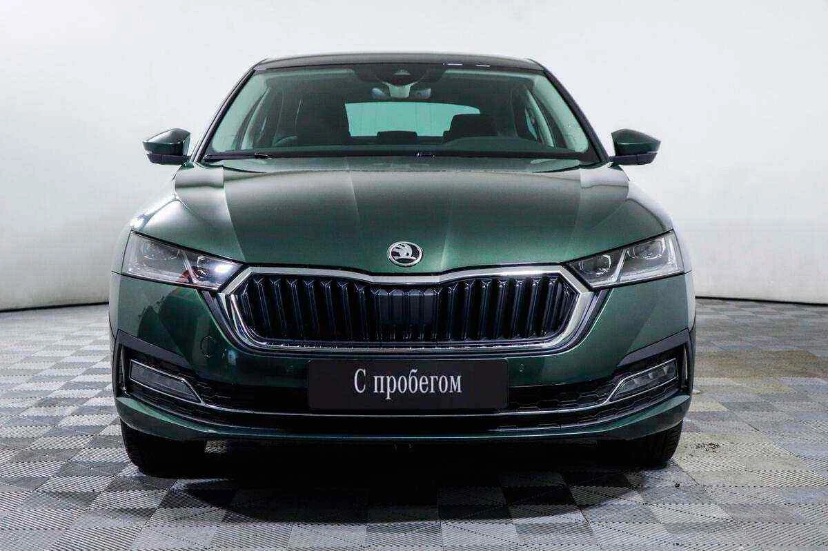 Skoda Octavia, Зеленый, 2022, Робот, 150 л.с., цена от 2 495 000 руб.
