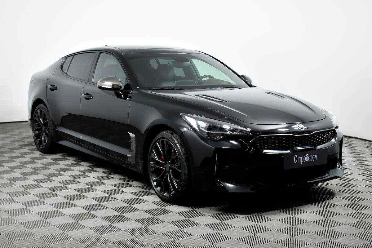 KIA Stinger, Черный, 2018, Автоматическая, 247 л.с., цена от 2 230 000 руб.