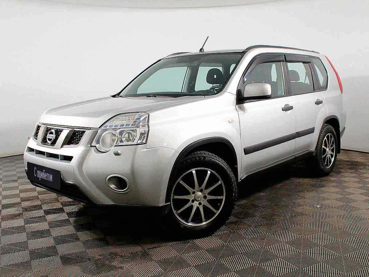 Nissan X-Trail, Серебряный, 2013, Вариатор, 141 л.с., цена от 871 000 руб.