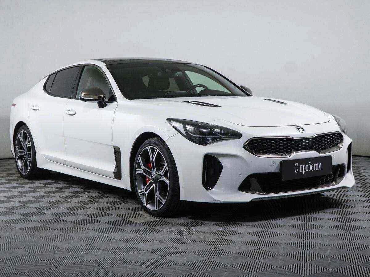 KIA Stinger, Белый, 2018, Автоматическая, 370 л.с., цена от 2 550 000 руб.