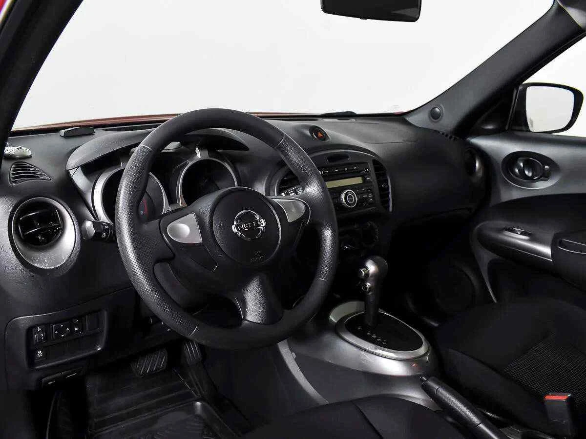 Nissan Juke, Красный, 2014, Вариатор, 117 л.с., цена от 876 900 руб.