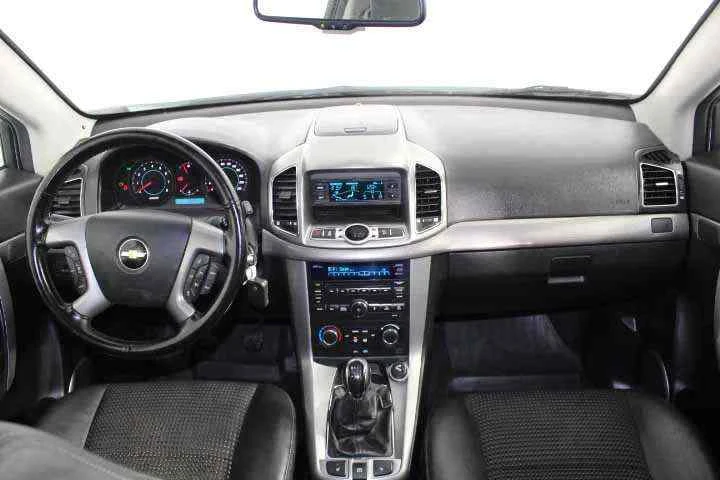 Chevrolet Captiva, Белый, 2013, Механическая, 167 л.с., цена от 921 000 руб.