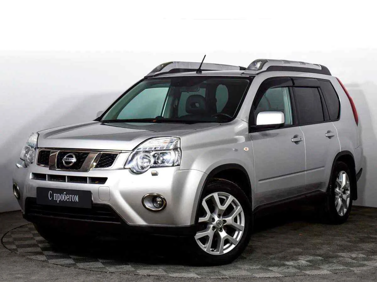 Nissan X-Trail, Серебряный, 2013, Вариатор, 141 л.с., цена от 917 500 руб.