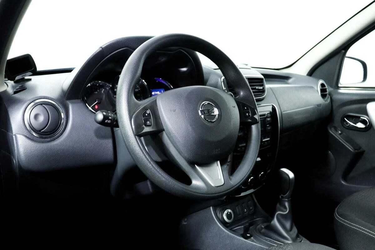NISSAN TERRANO, Серебряный, 2018, Автоматическая, 143 л.с., цена от 998 400 руб.