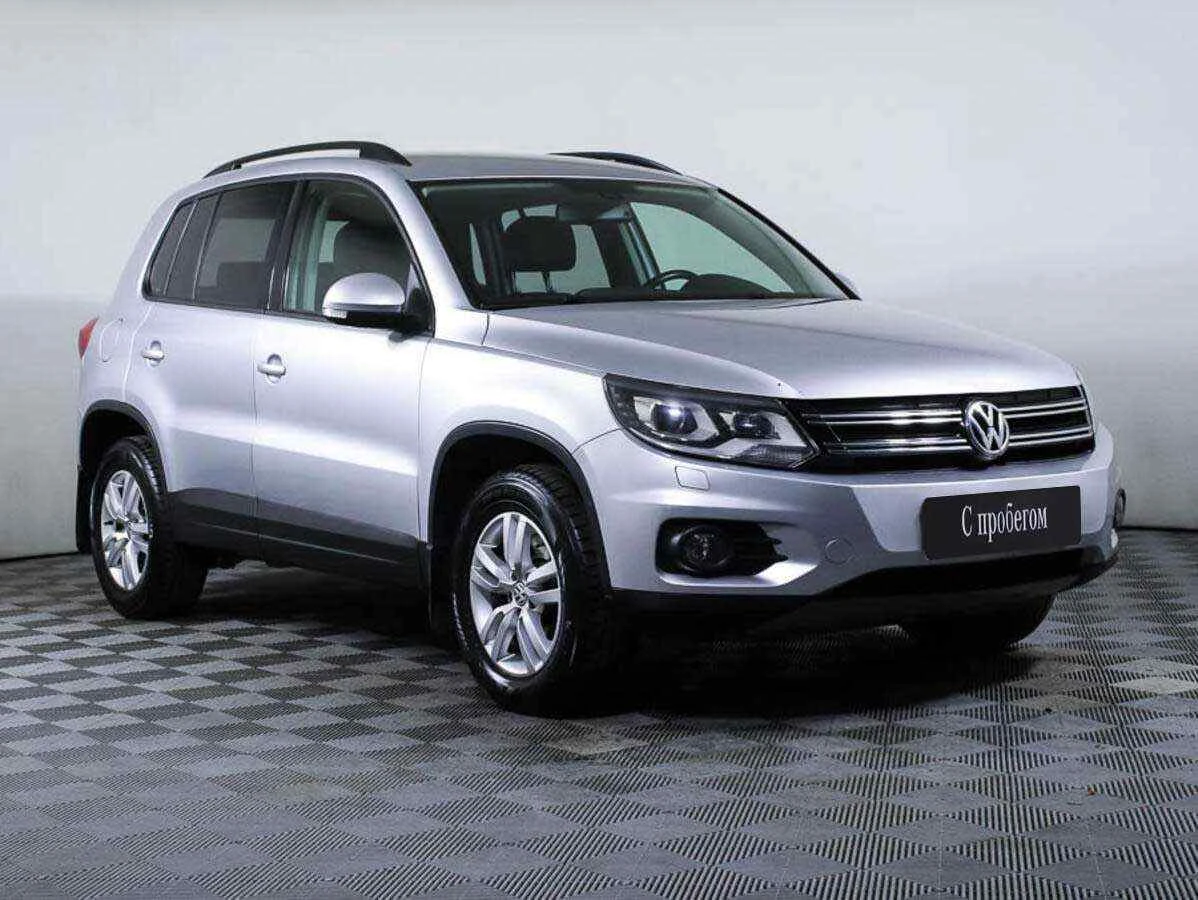 Volkswagen Tiguan, Серебряный, 2011, Автоматическая, 170 л.с., цена от 541 000 руб.