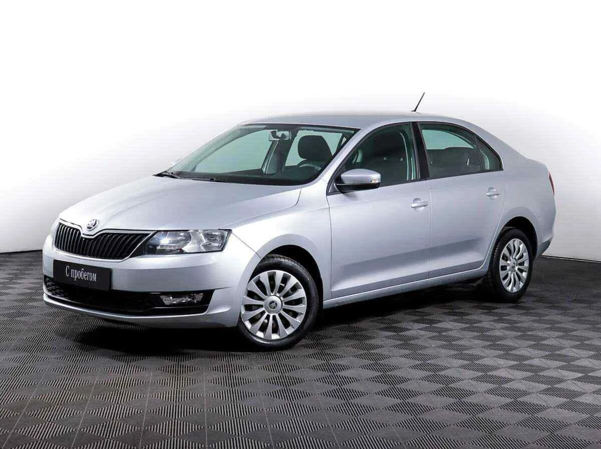 Skoda Rapid, Серебряный, 2017, Механическая, 90 л.с., цена от 568 000 руб.