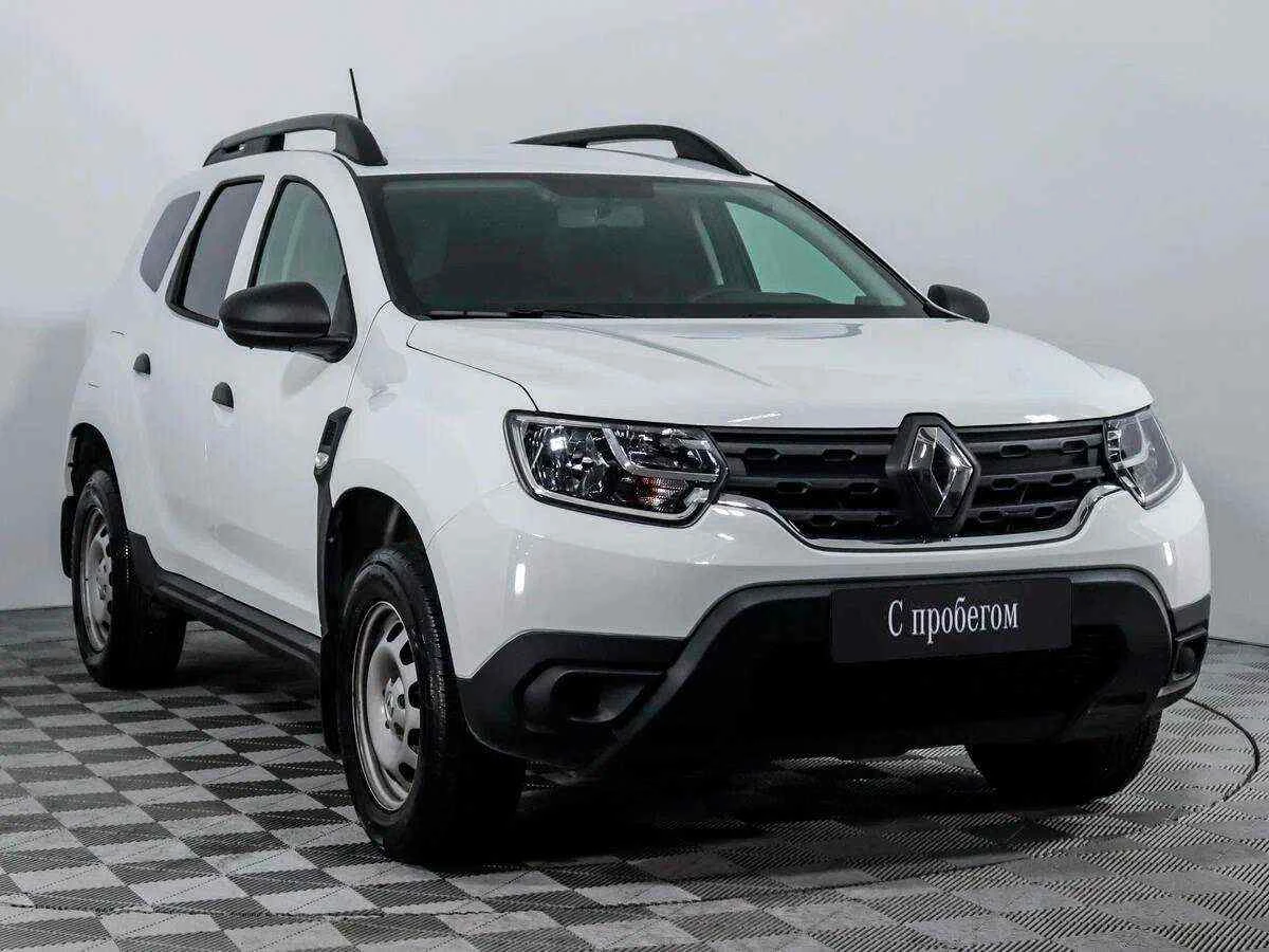 Renault Duster, Белый, 2021, Механическая, 114 л.с., цена от 1 942 000 руб.