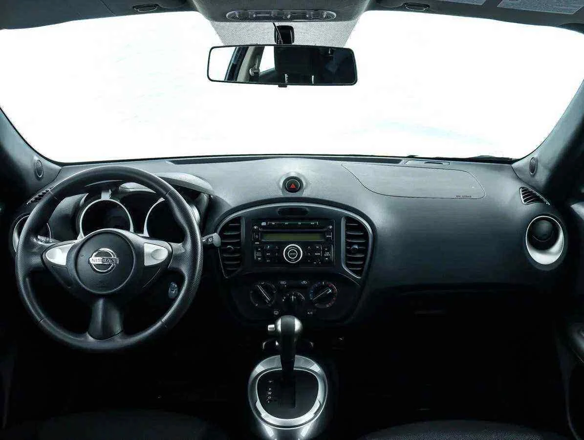 Nissan Juke, Черный, 2014, Вариатор, 117 л.с., цена от 898 000 руб.