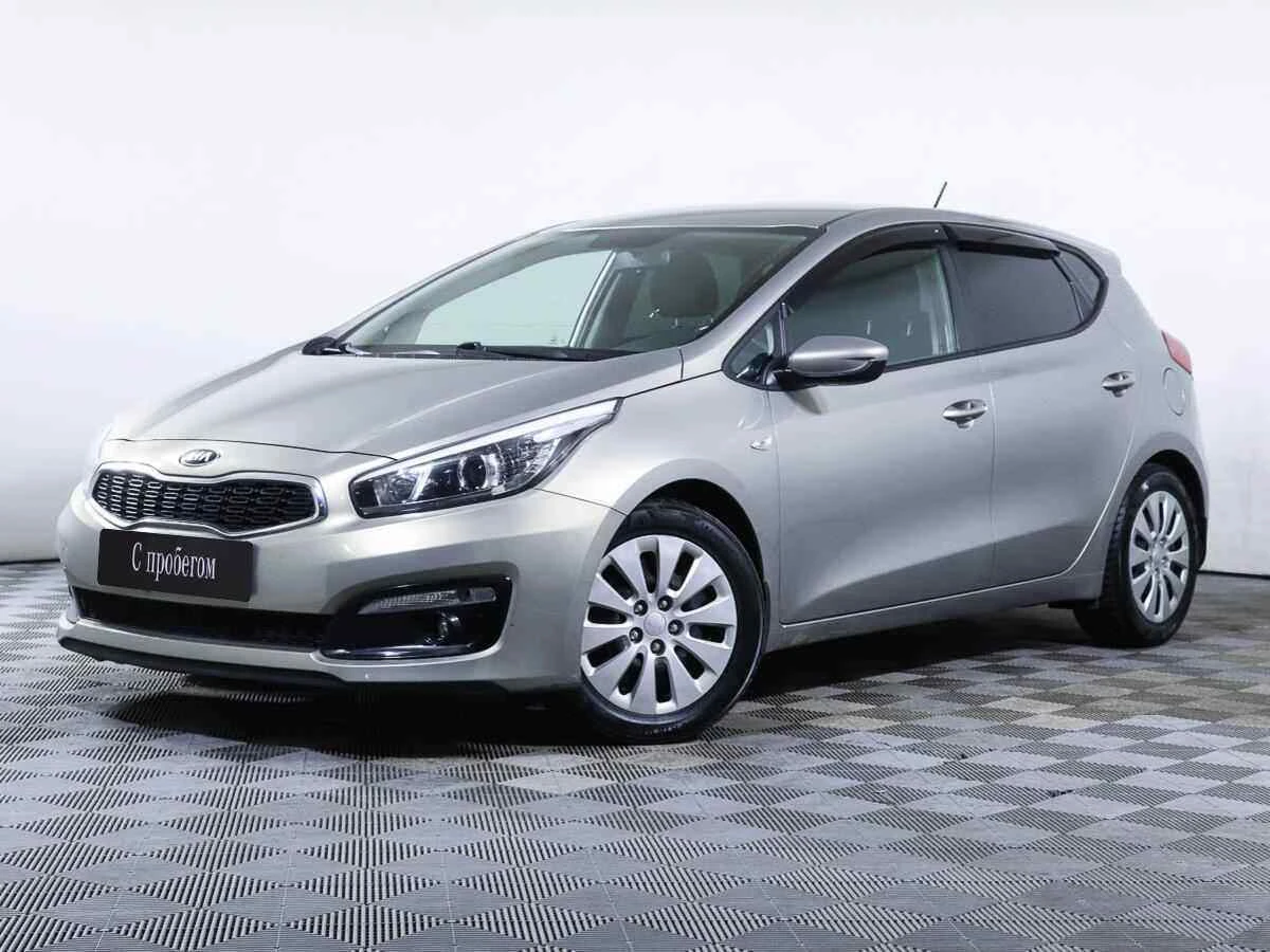 KIA Ceed, Серебряный, 2015, Автоматическая, 130 л.с., цена от 775 000 руб.