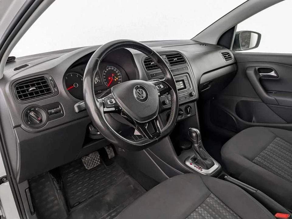 VOLKSWAGEN POLO, Белый, 2018, Автоматическая, 110 л.с., цена от 736 000 руб.