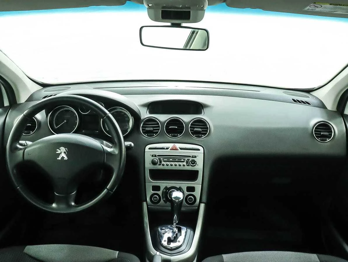 PEUGEOT 308, Белый, 2012, Автоматическая, 120 л.с., цена от 408 800 руб.