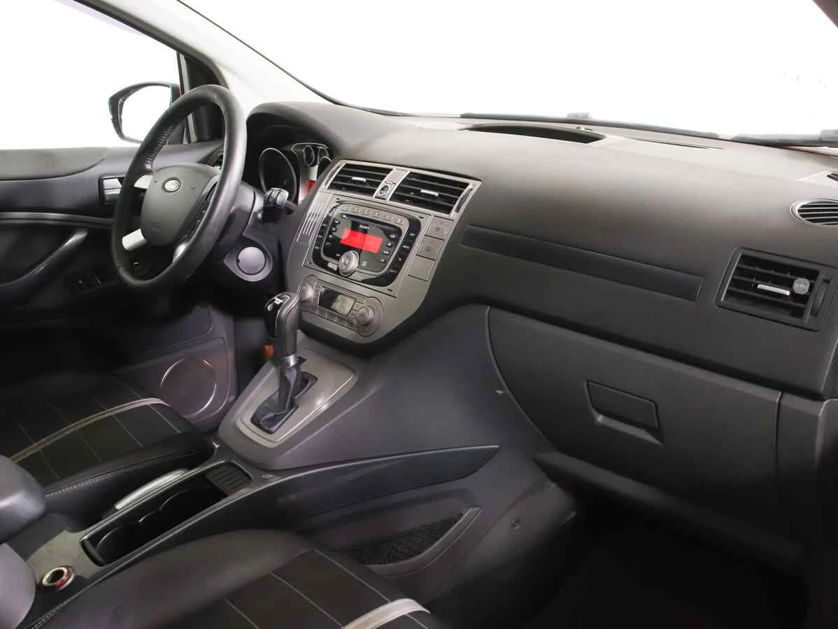 Ford Kuga, Оранжевый, 2011, Робот, 164 л.с., цена от 441 000 руб.
