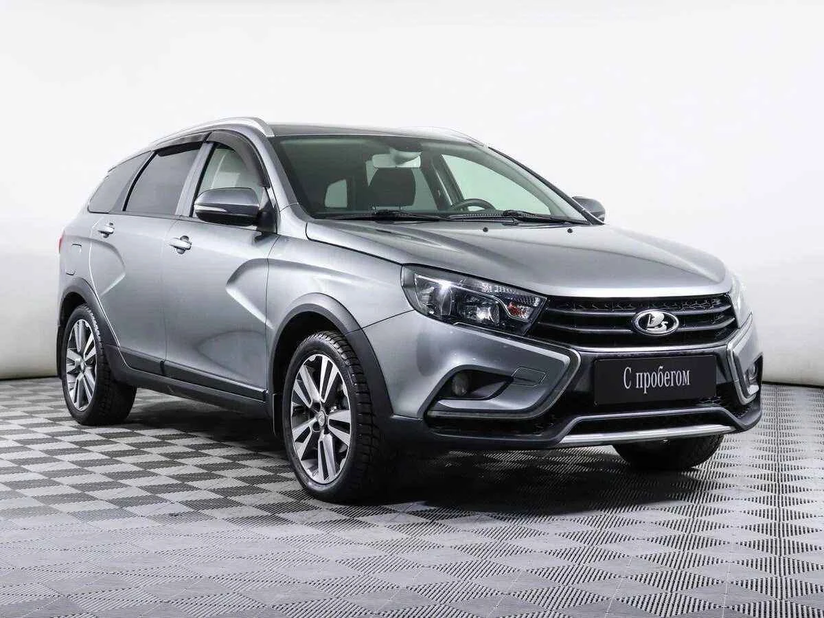 LADA Vesta SW Cross, Серый, 2018, Робот, 122 л.с., цена от 636 000 руб.