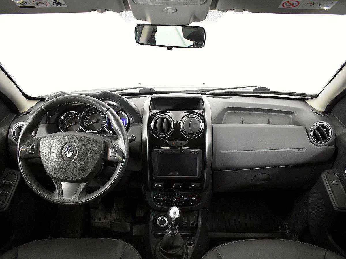 Renault Duster, Белый, 2016, Механическая, 143 л.с., цена от 950 000 руб.