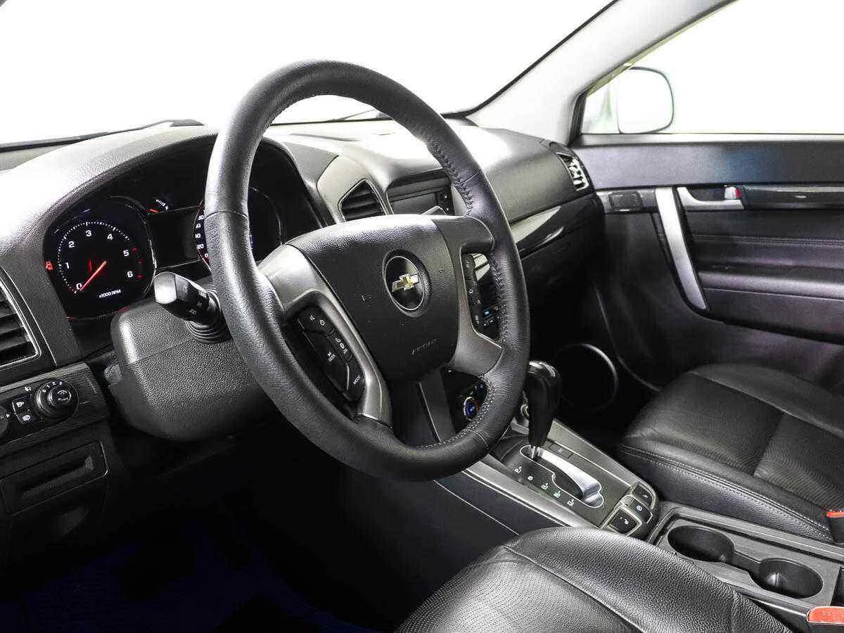 Chevrolet Captiva, Белый, 2014, Автоматическая, 184 л.с., цена от 974 000 руб.
