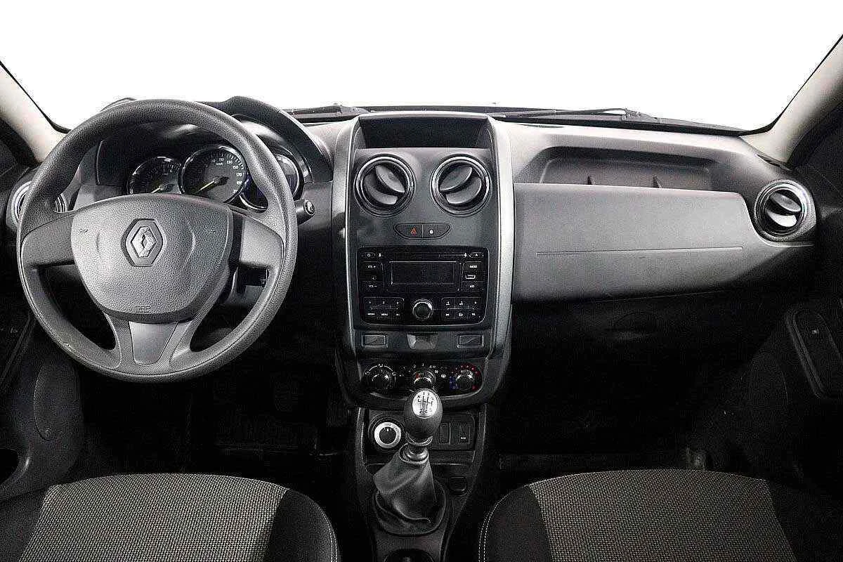 Renault Duster, Черный, 2016, Механическая, 114 л.с., цена от 917 000 руб.