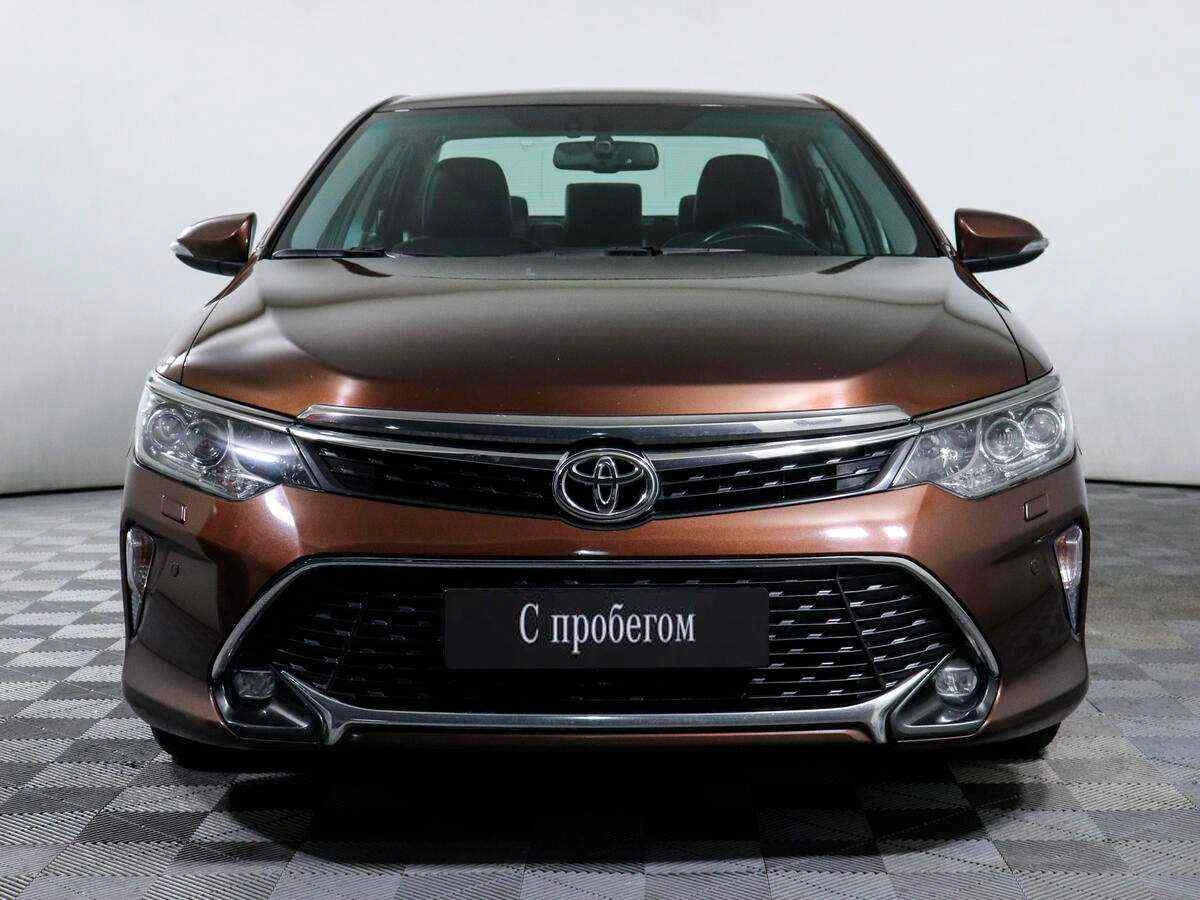Toyota Camry, Коричневый, 2018, Автоматическая, 249 л.с., цена от 2 310 000 руб.