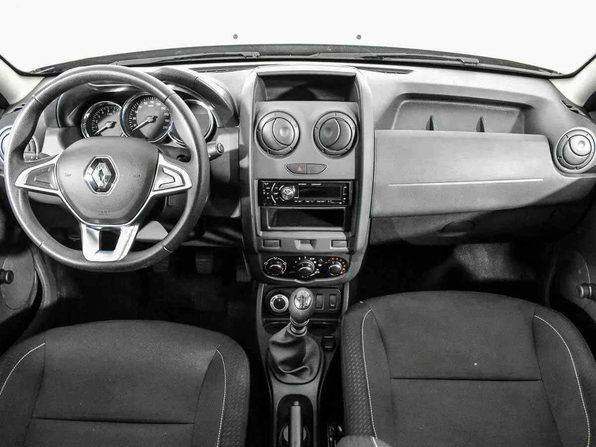 Renault Duster, Зеленый, 2019, Механическая, 114 л.с., цена от 1 325 000 руб.