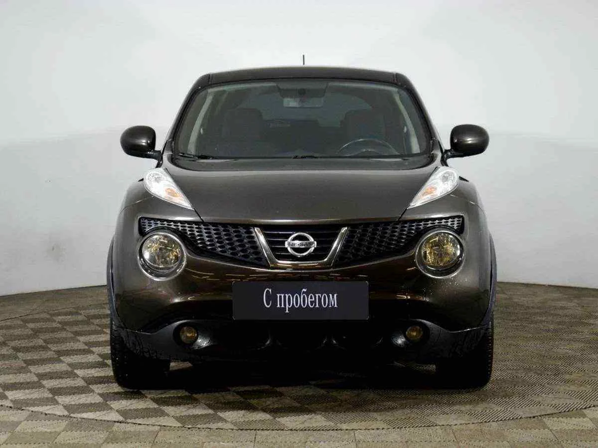 Nissan Juke, Коричневый, 2013, Вариатор, 117 л.с., цена от 565 000 руб.