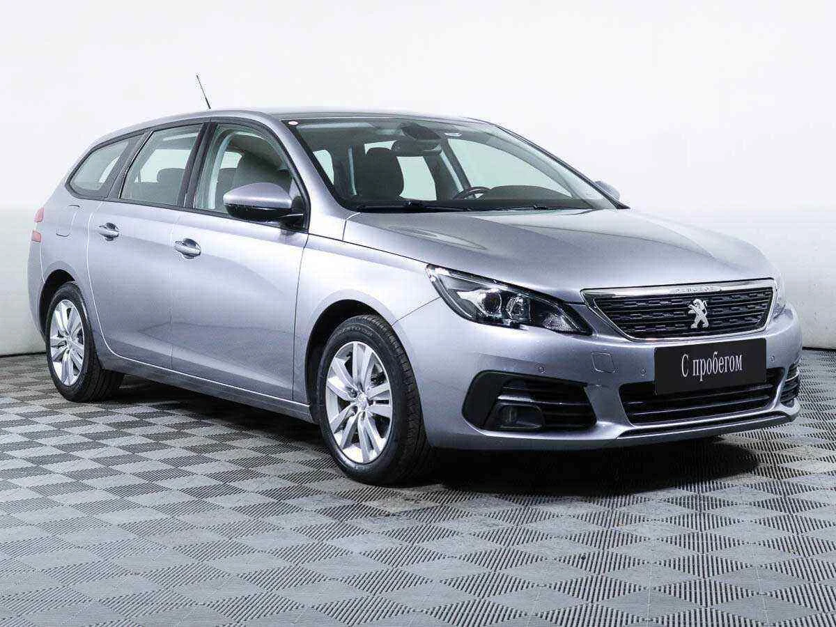 Peugeot 308, Голубой, 2018, Механическая, 131 л.с., цена от 715 000 руб.