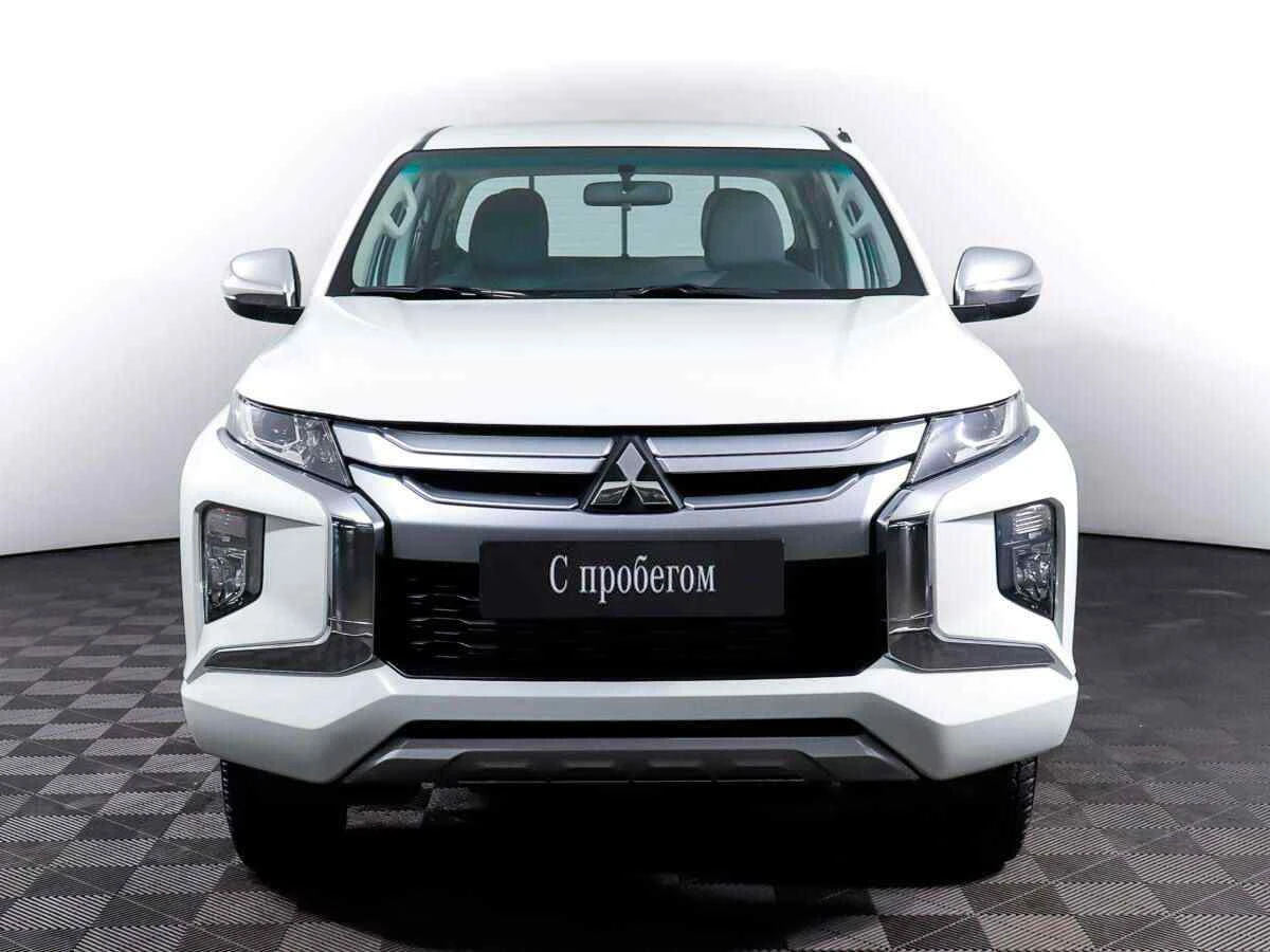 Mitsubishi L200, Белый, 2022, Механическая, 181 л.с., цена от 2 799 000 руб.