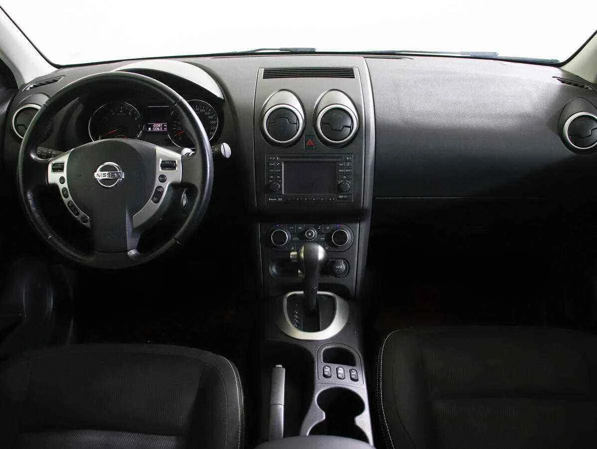 Nissan Qashqai, Белый, 2011, Вариатор, 141 л.с., цена от 719 000 руб.