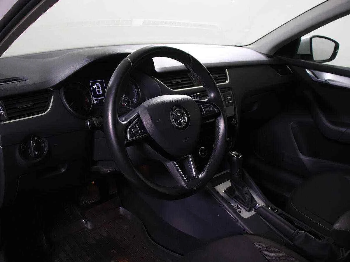 Skoda Octavia, Белый, 2019, Автоматическая, 110 л.с., цена от 1 060 000 руб.