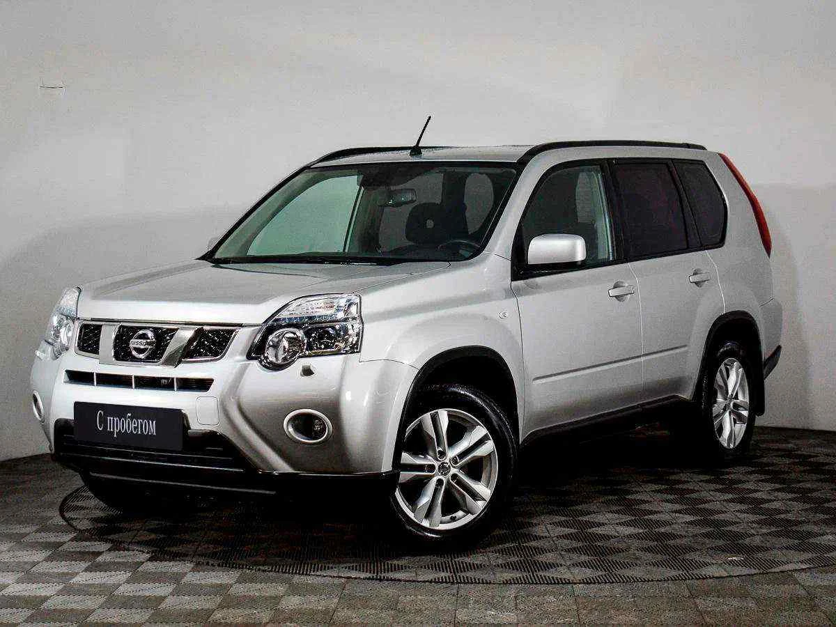Nissan X-Trail, Серебряный, 2014, Вариатор, 141 л.с., цена от 975 000 руб.