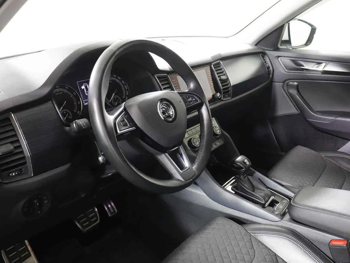 Skoda Kodiaq, Белый, 2019, Робот, 180 л.с., цена от 1 695 000 руб.