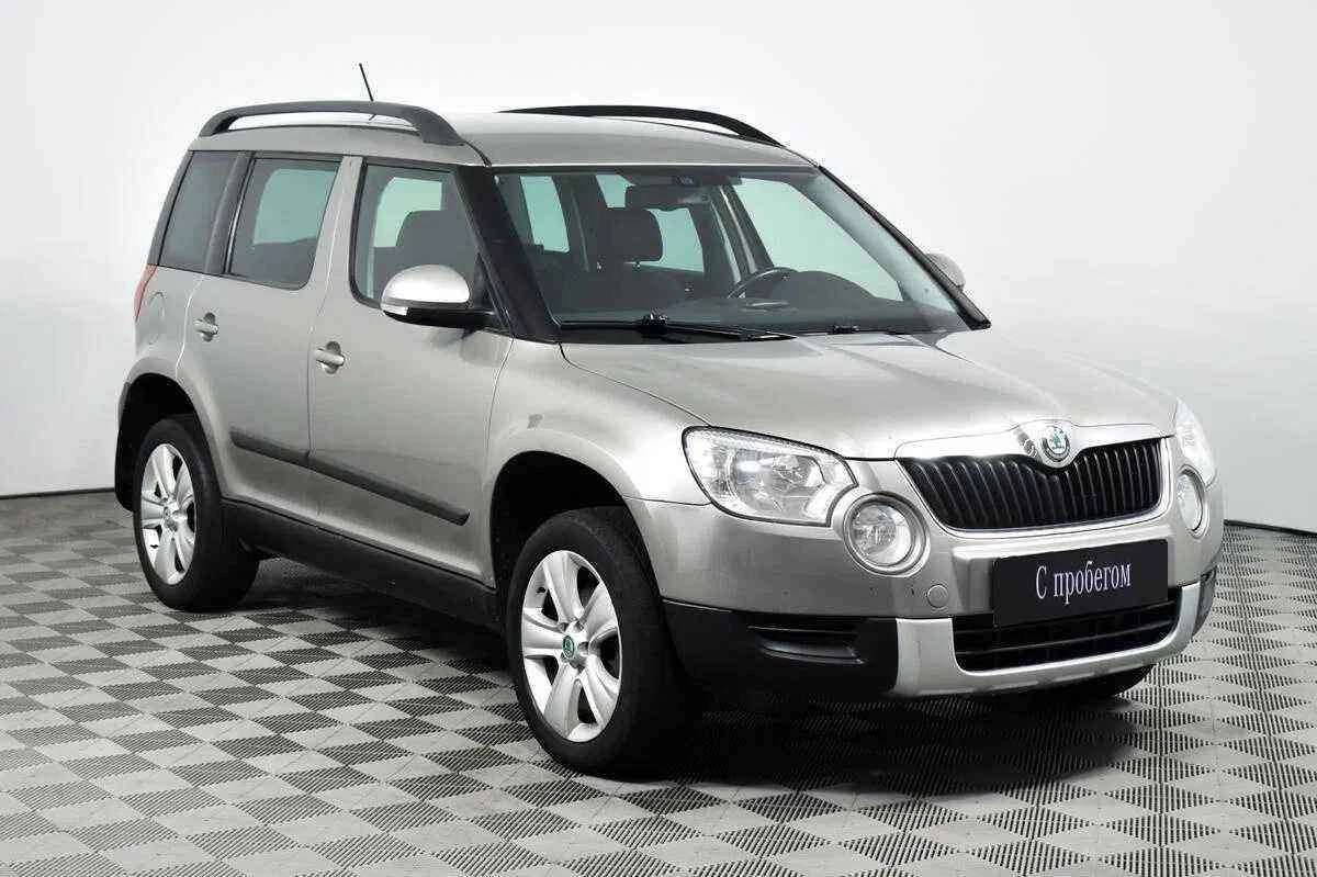 Skoda Yeti, Серебряный, 2012, Робот, 152 л.с., цена от 469 000 руб.