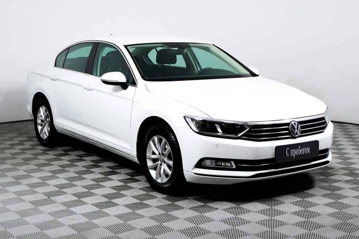 VOLKSWAGEN PASSAT, Белый, 2019, Робот, 150 л.с., цена от 2 252 800 руб.