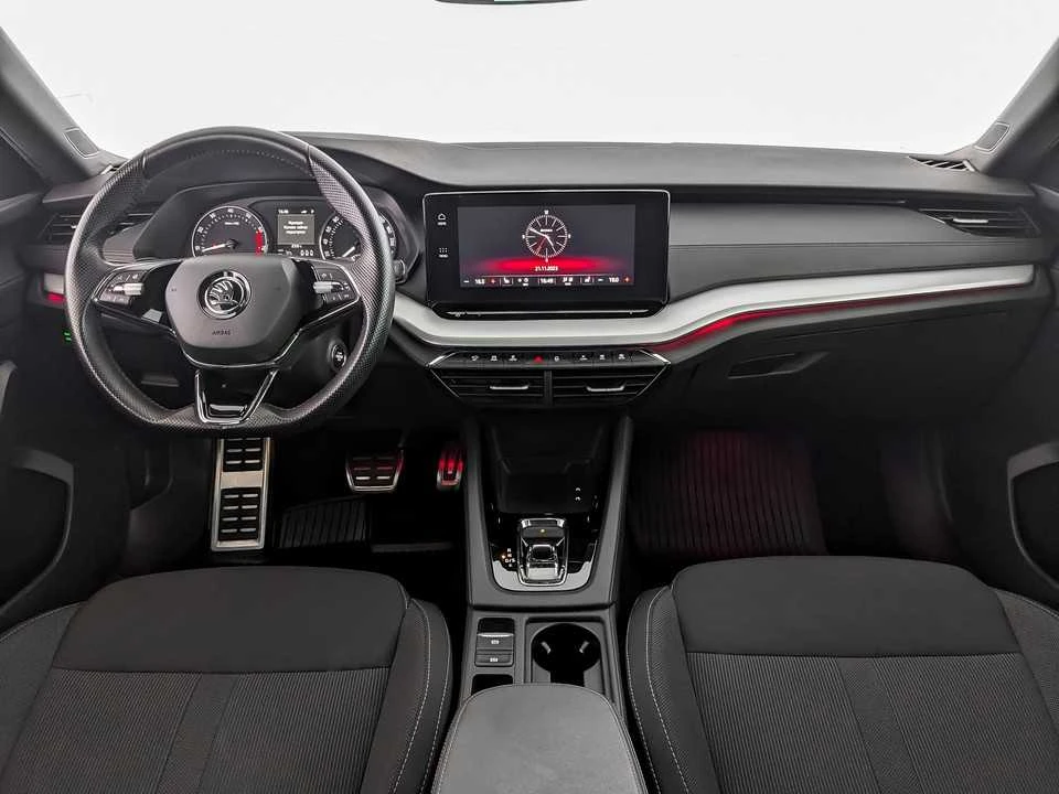SKODA OCTAVIA, Серый, 2022, Робот, 190 л.с., цена от 2 412 800 руб.