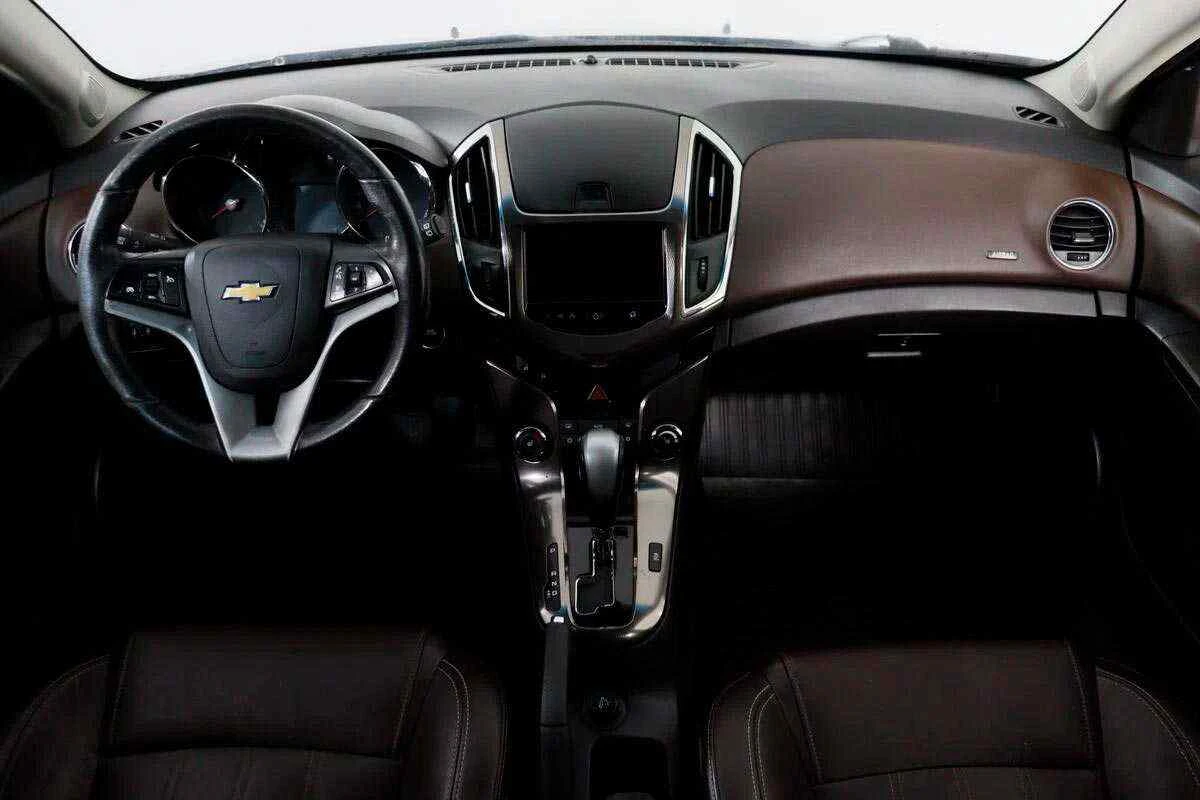 Chevrolet Cruze, Черный, 2013, Автоматическая, 141 л.с., цена от 450 000 руб.