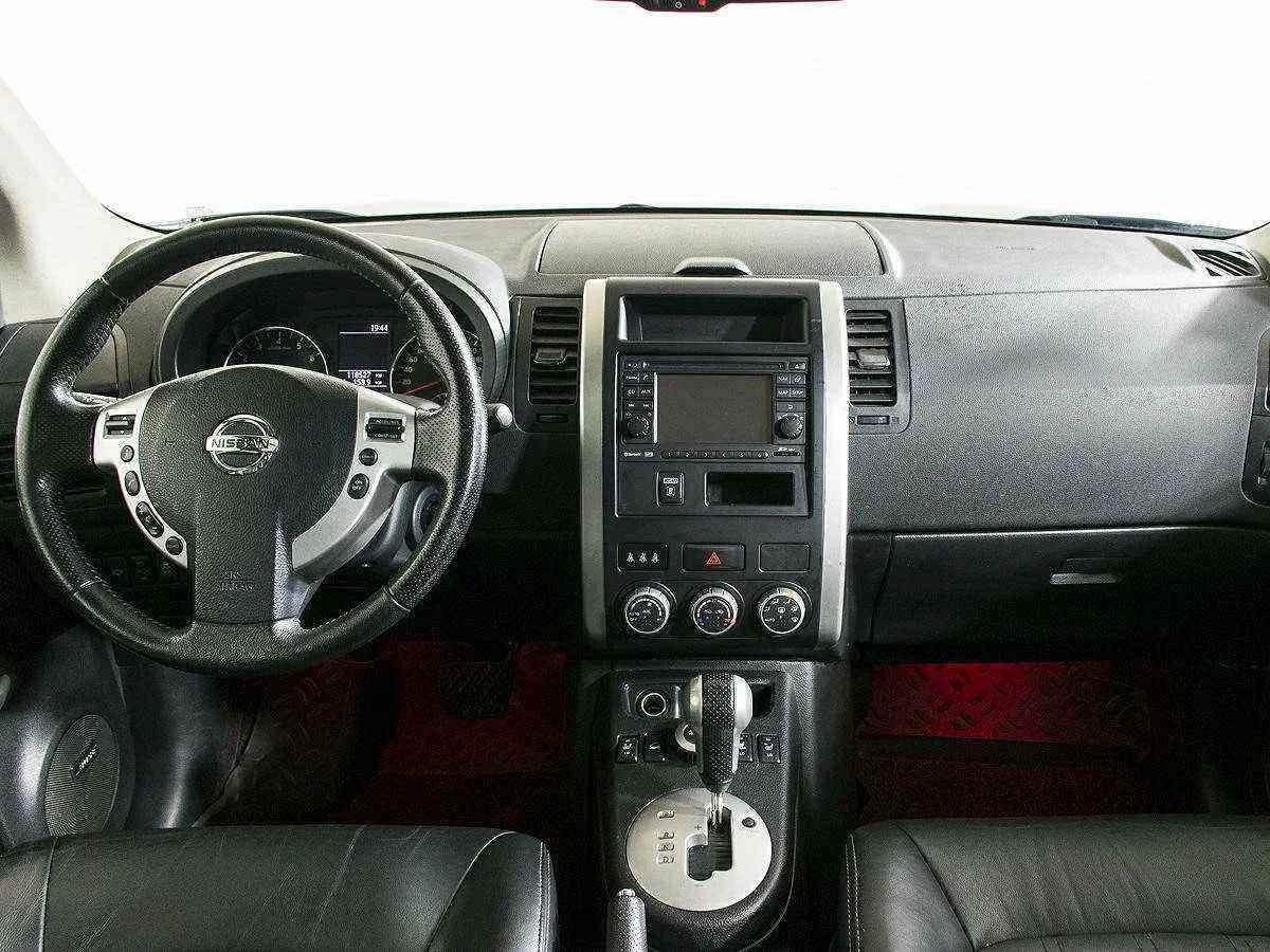 Nissan X-Trail, Серый, 2013, Вариатор, 169 л.с., цена от 862 000 руб.