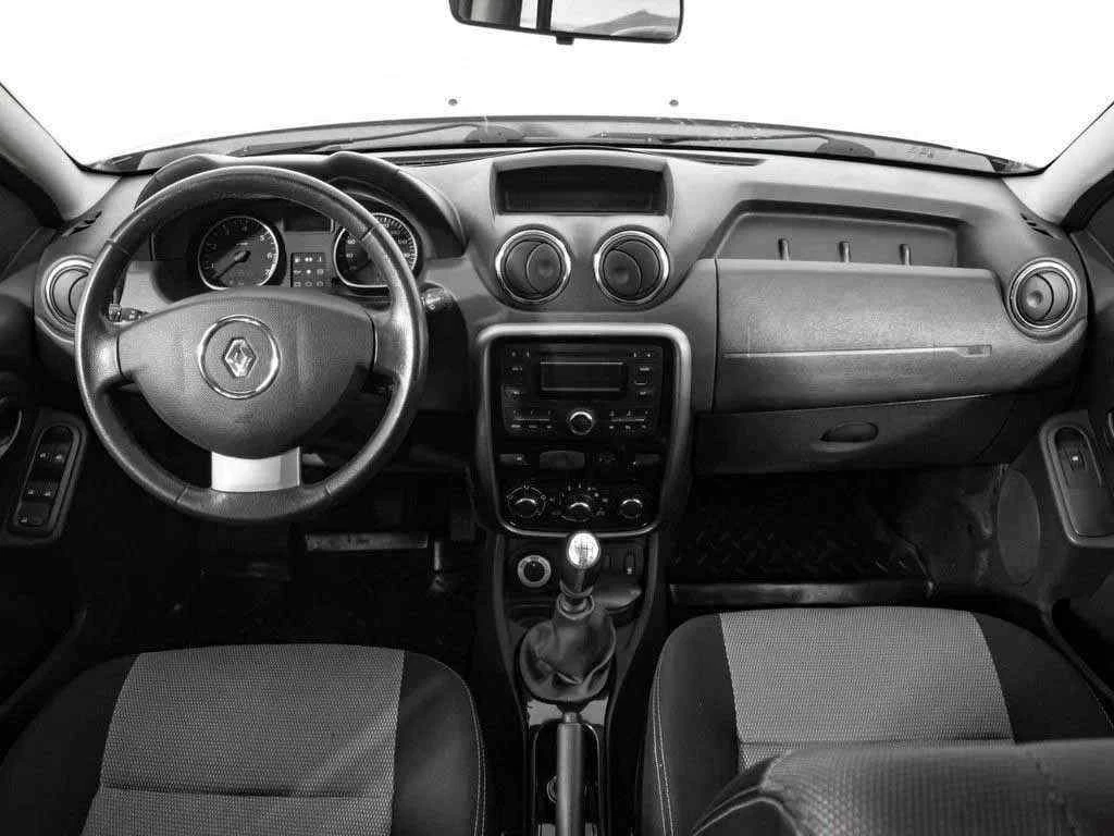 Renault Duster, Черный, 2013, Механическая, 135 л.с., цена от 528 000 руб.