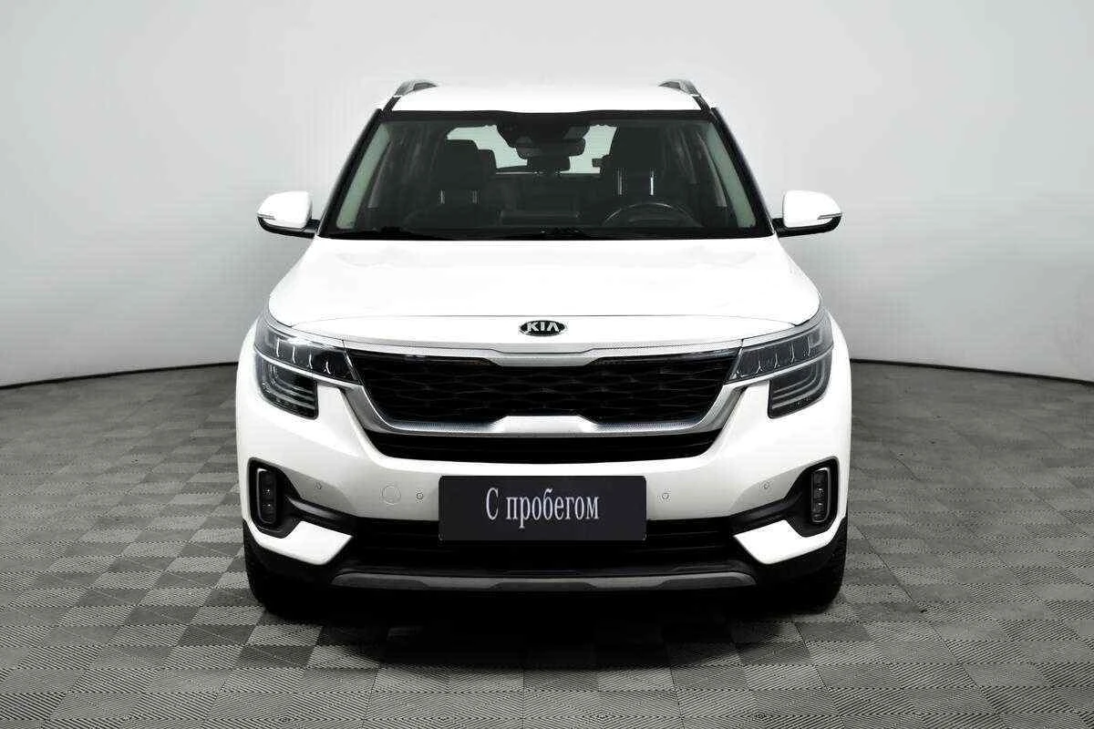 KIA Seltos, Белый, 2020, Вариатор, 149 л.с., цена от 1 688 000 руб.