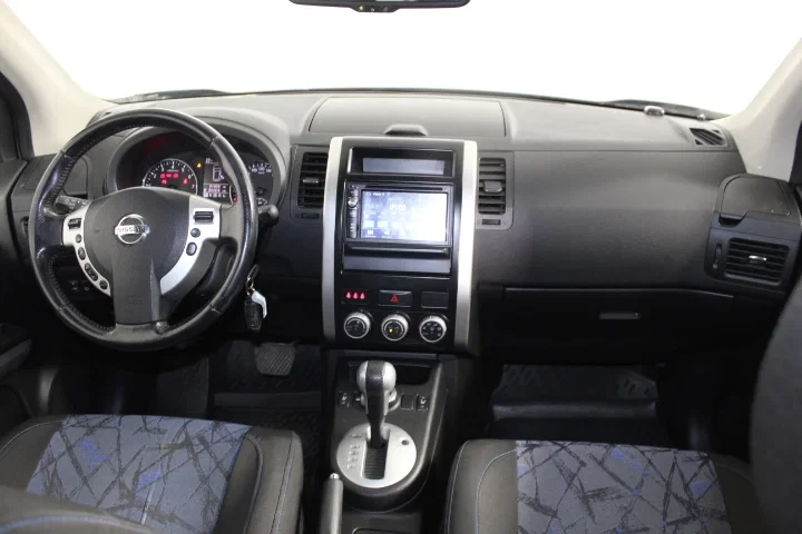 Nissan X-Trail, Серый, 2011, Вариатор, 141 л.с., цена от 784 500 руб.
