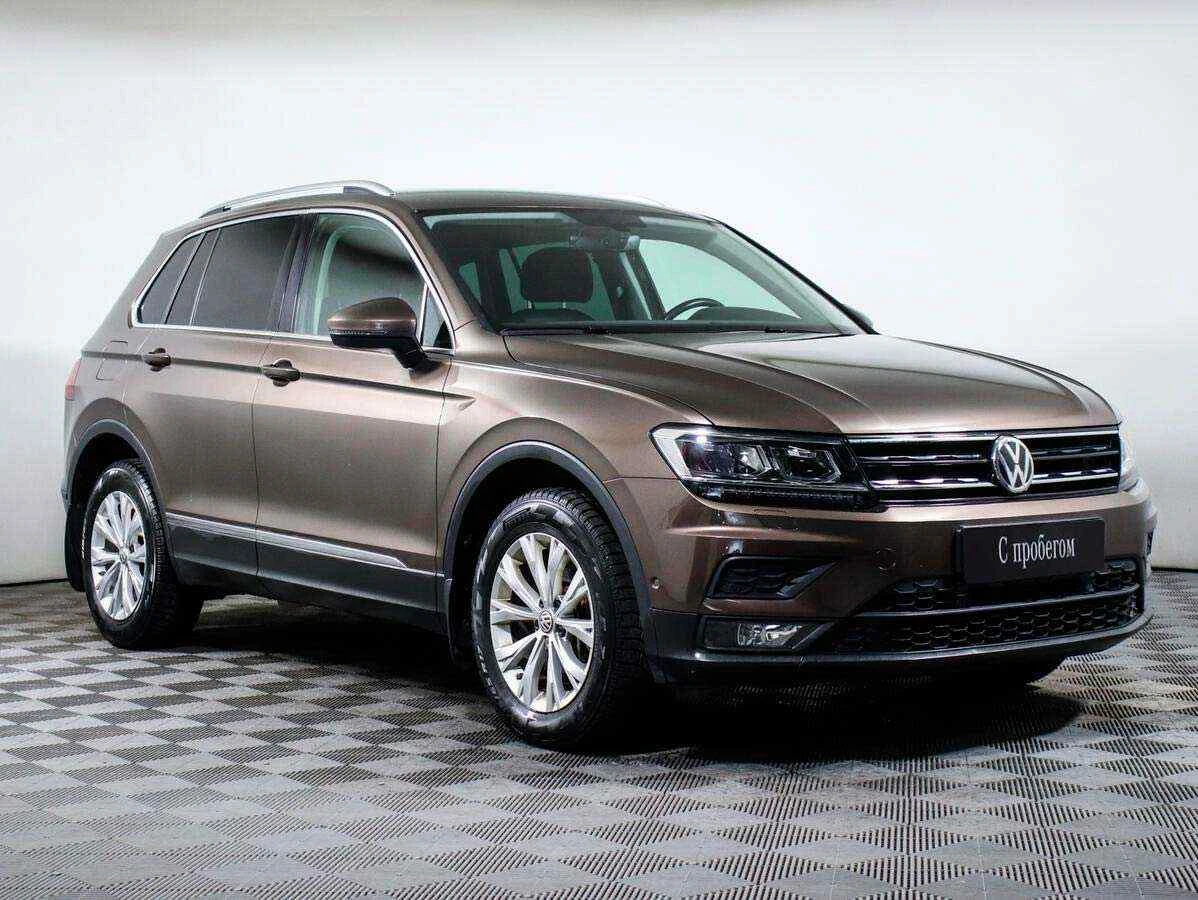 Volkswagen Tiguan, Коричневый, 2019, Робот, 150 л.с., цена от 1 549 000 руб.