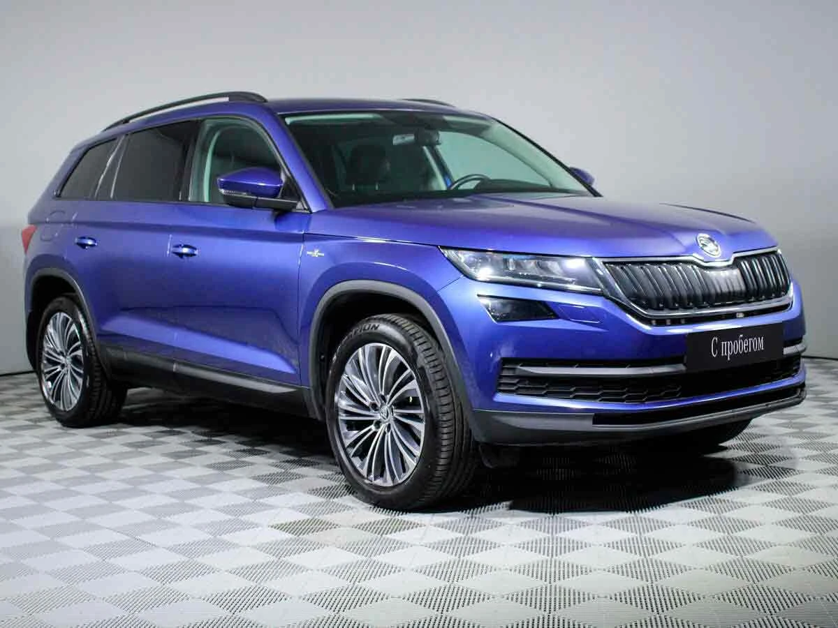 SKODA KODIAQ, Синий, 2021, Робот, 180 л.с., цена от 2 105 600 руб.