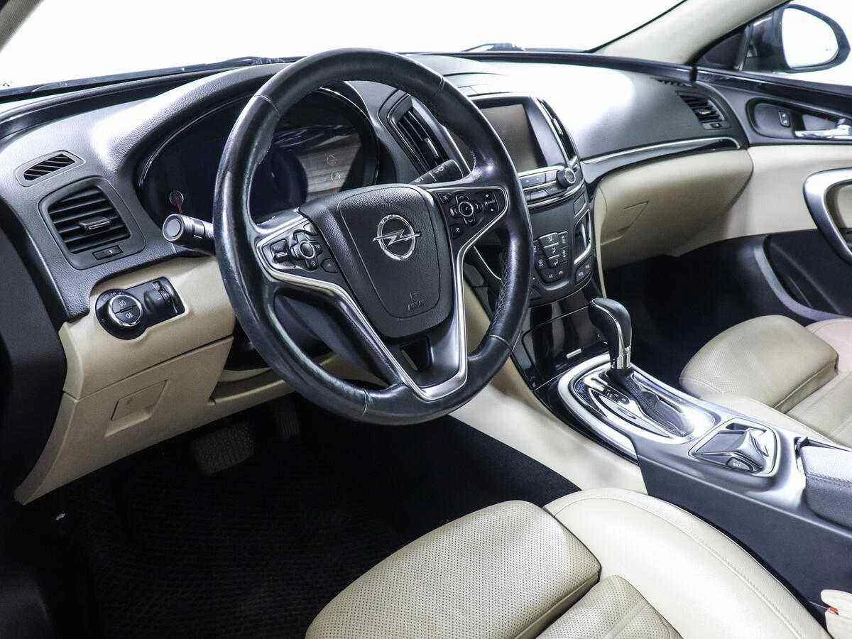 Opel Insignia, Коричневый, 2014, Автоматическая, 249 л.с., цена от 576 000 руб.