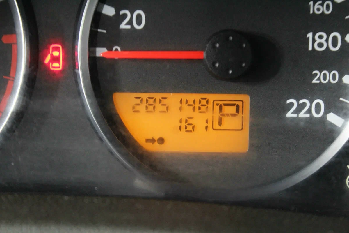 Nissan Pathfinder, Серый, 2008, Автоматическая, 174 л.с., цена от 520 000 руб.