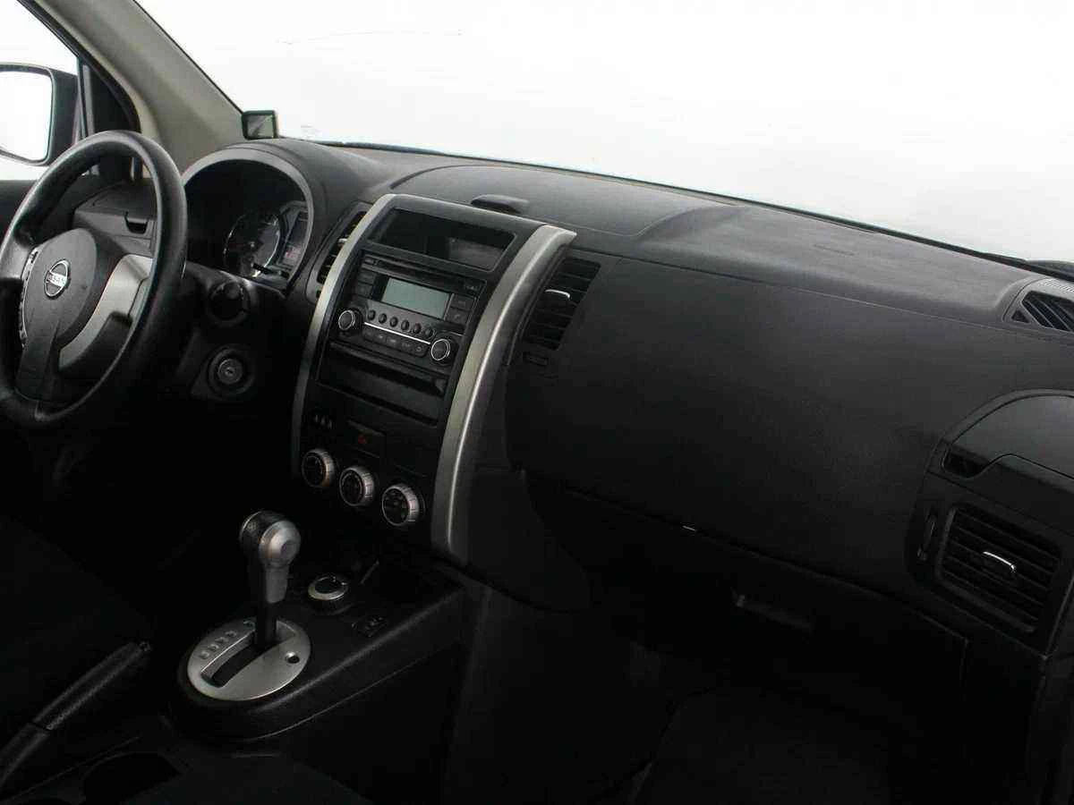 Nissan X-Trail, Серебряный, 2013, Вариатор, 141 л.с., цена от 1 073 600 руб.