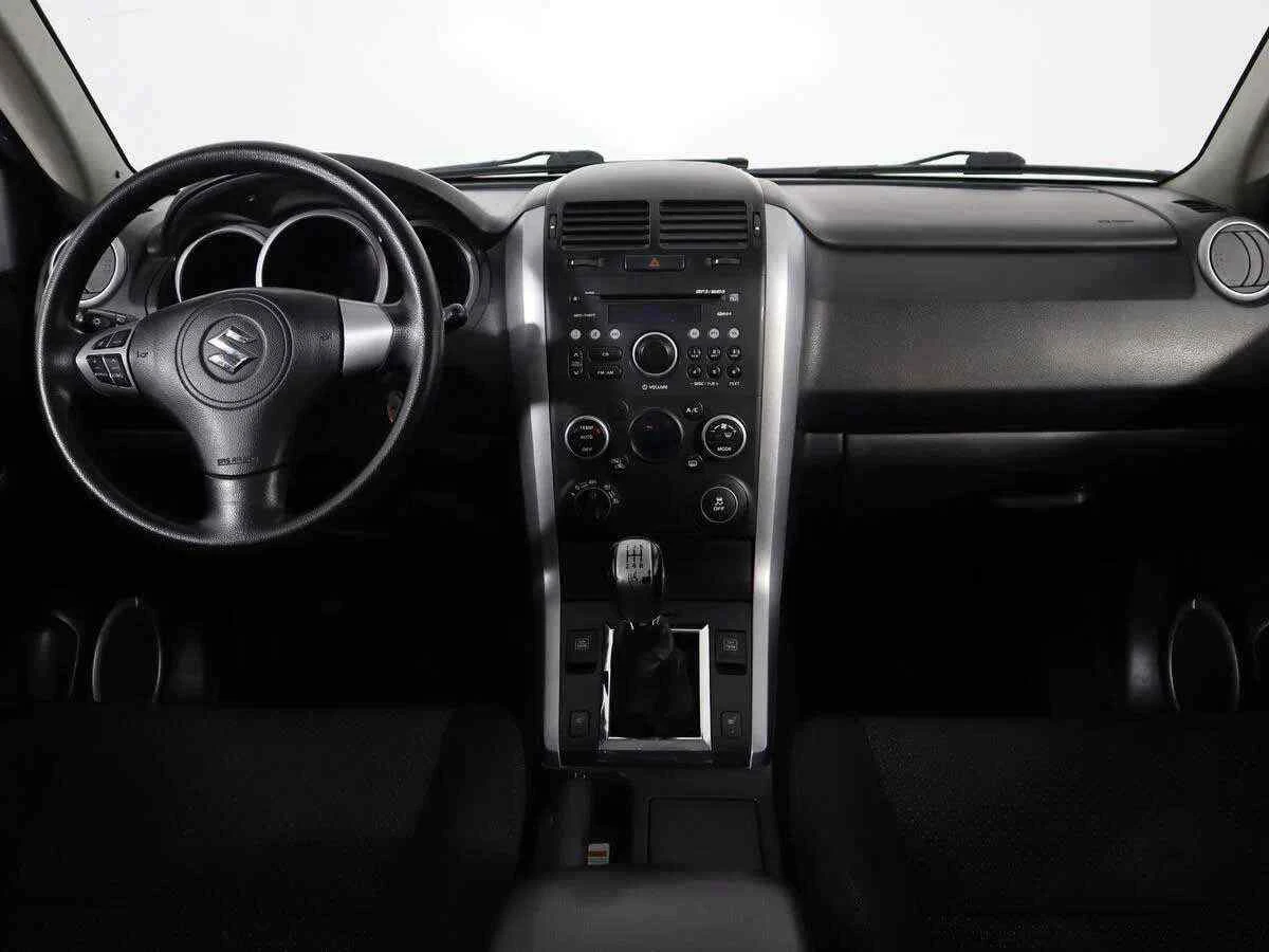 Suzuki Grand Vitara, Коричневый, 2011, Механическая, 169 л.с., цена от 599 000 руб.