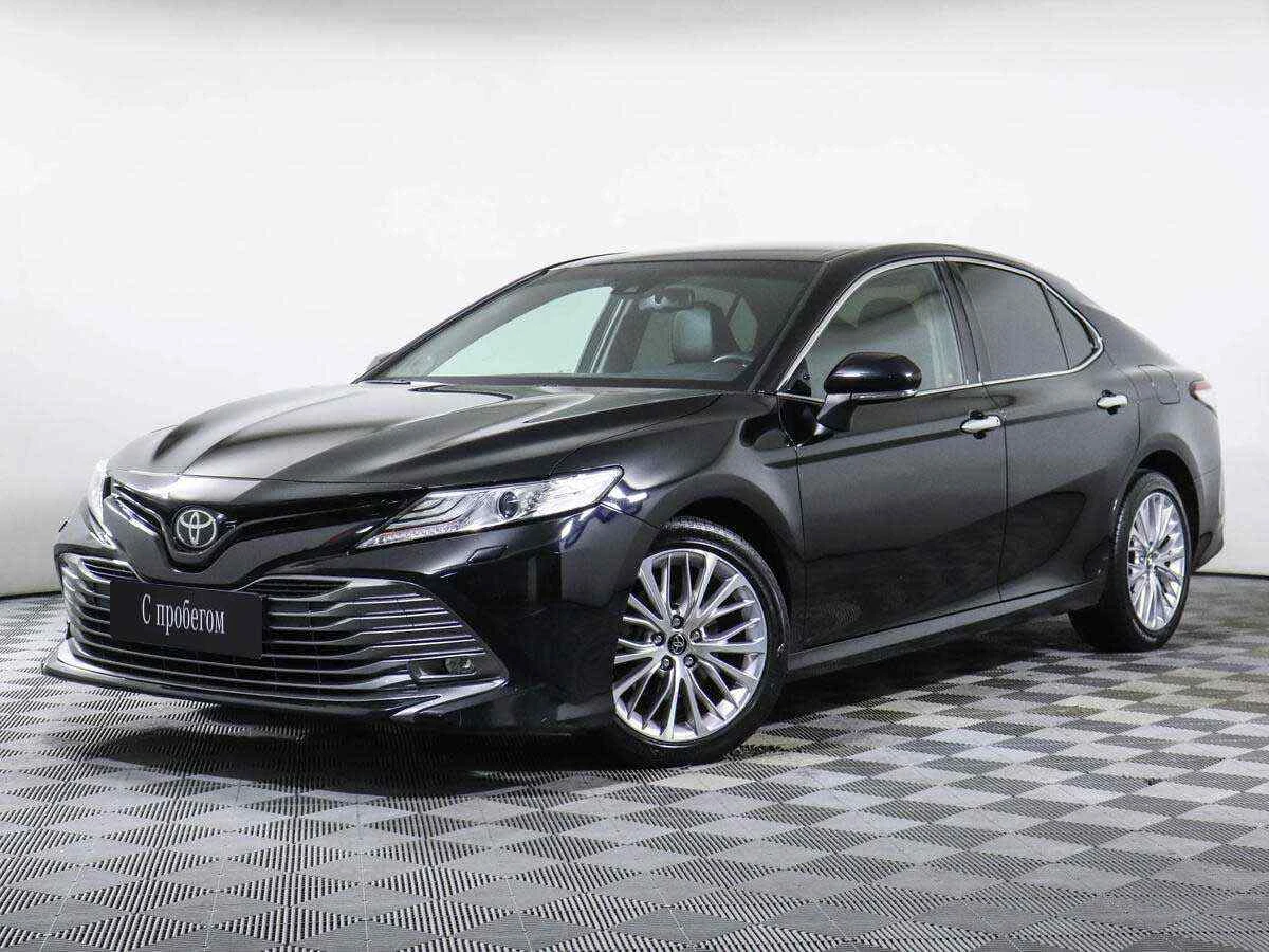 Toyota Camry, Черный, 2018, Автоматическая, 150 л.с., цена от 2 290 000 руб.