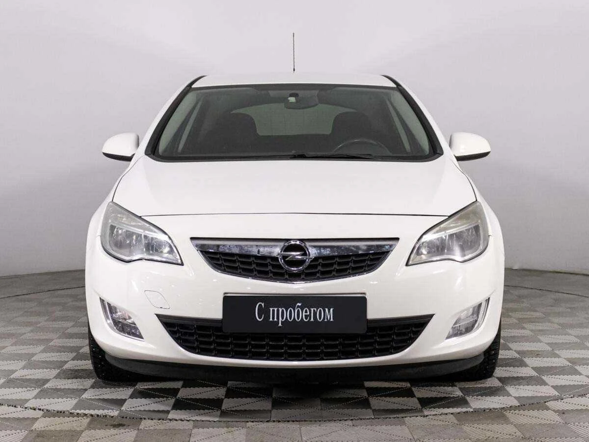 OPEL ASTRA, Белый, 2011, Автоматическая, 115 л.с., цена от 434 400 руб.