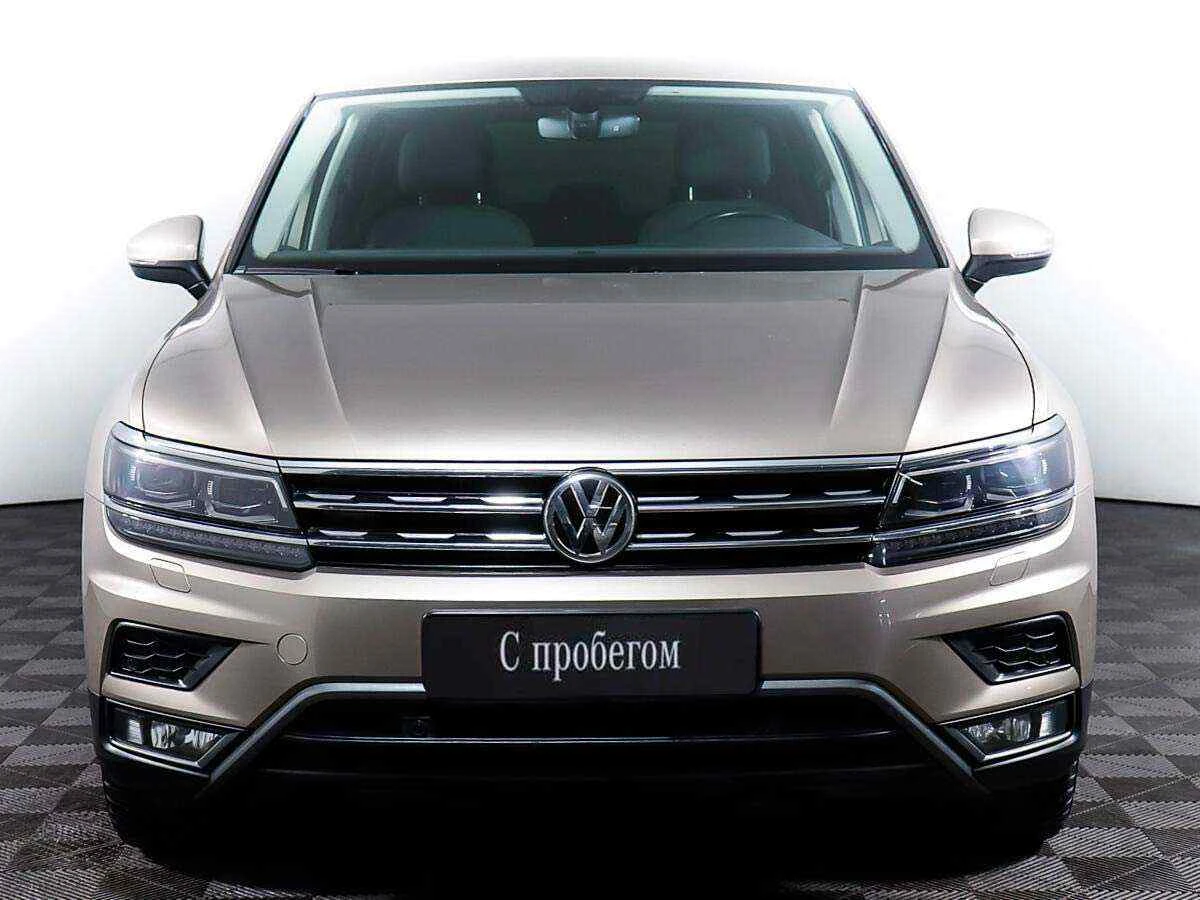 Volkswagen Tiguan, Бежевый, 2018, Автоматическая, 187 л.с., цена от 1 750 000 руб.