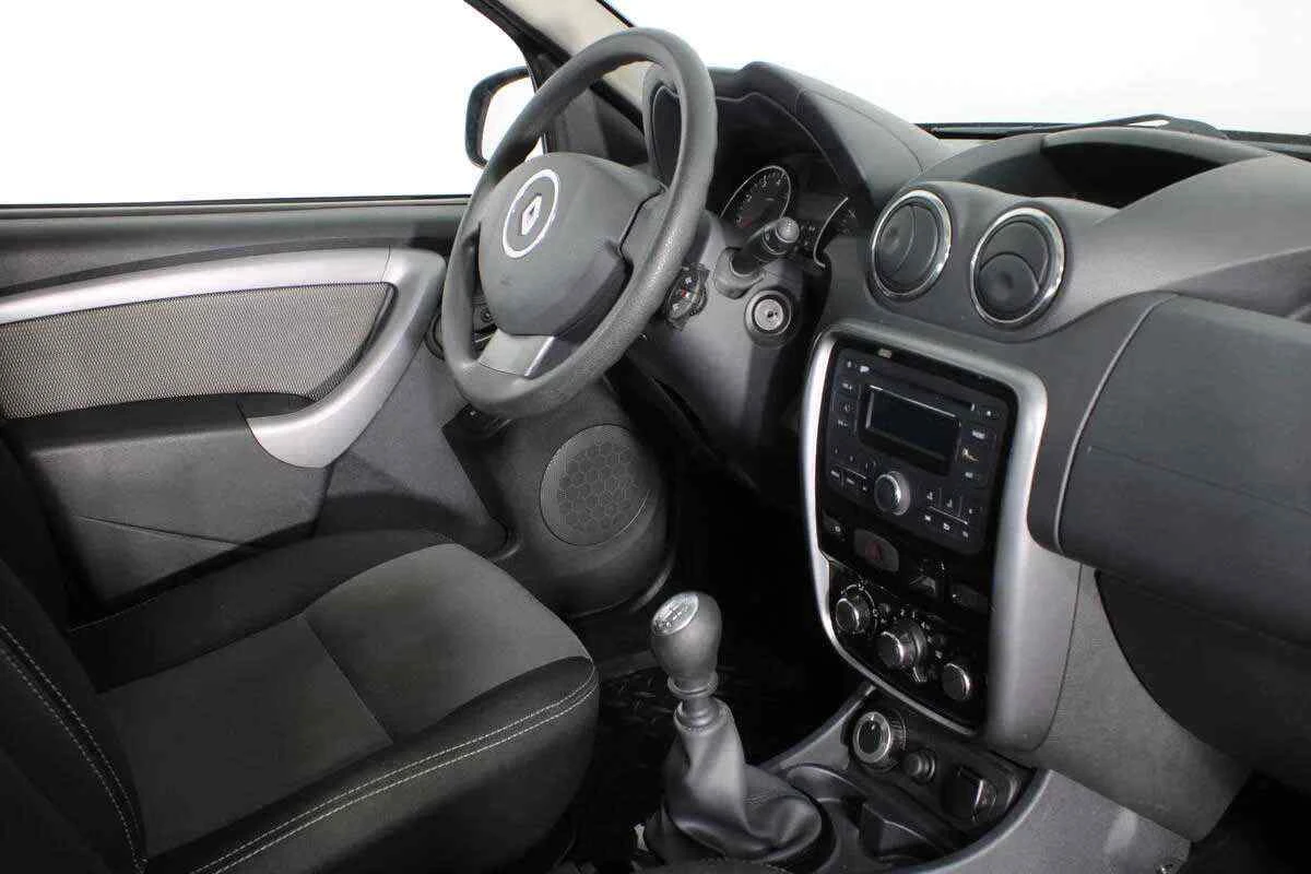 Renault Duster, Коричневый, 2012, Механическая, 135 л.с., цена от 564 900 руб.