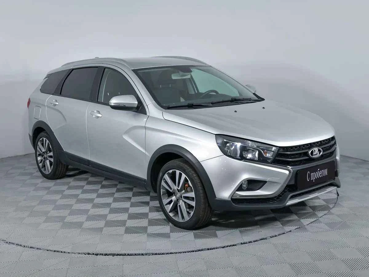LADA Vesta SW Cross, Серебряный, 2020, Механическая, 122 л.с., цена от 847 000 руб.